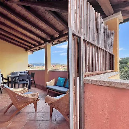 Terrace - - Semplice Appartement *
